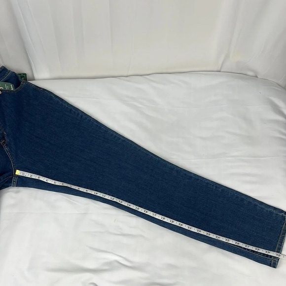 L.L Bean New Women’s 16 Regular True Shape Classic Fit Jean - Picture 11 of 12